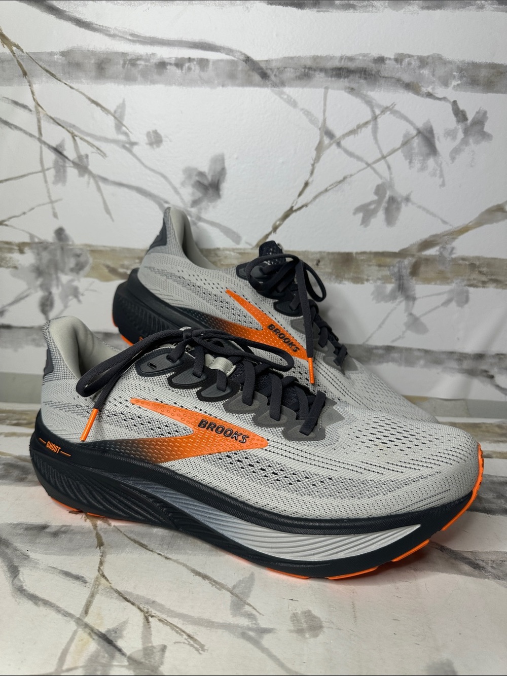 Brooks Ghost 17